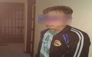Terekam CCTV Saat Curi Sabun, Pemuda Ini Harus Menginap Di Sel Tahanan