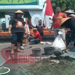 Tolak Pabrik Semen di Rembang, Puluhaan Aktivis Di Blora Gelar Aksi Demo
