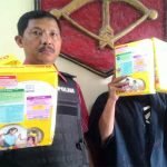 Himpitan Ekonomi, Nenek Ini Nekat Curi Susu Di Minimarket