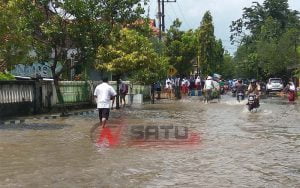 Hujan Lebat, Sejumlah Jalan di Wilayah Kota Sumenep Tergenang Air
