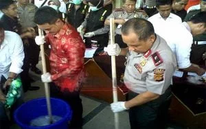 Polda Jambi Musnahkan Ribuan Butir Pil Ekstasi Dan 4 Kilogram Sabu-sabu