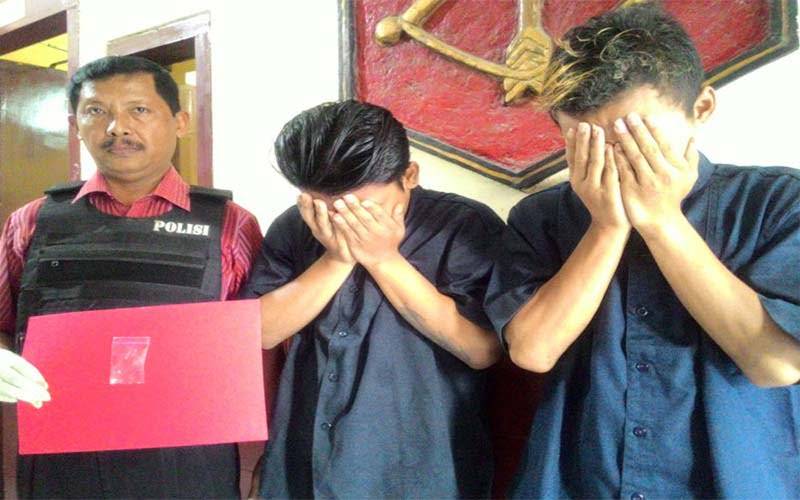 Simpan Narkoba Di Jok Motor, Dua Pemuda Ditangkap Polsek Tandes