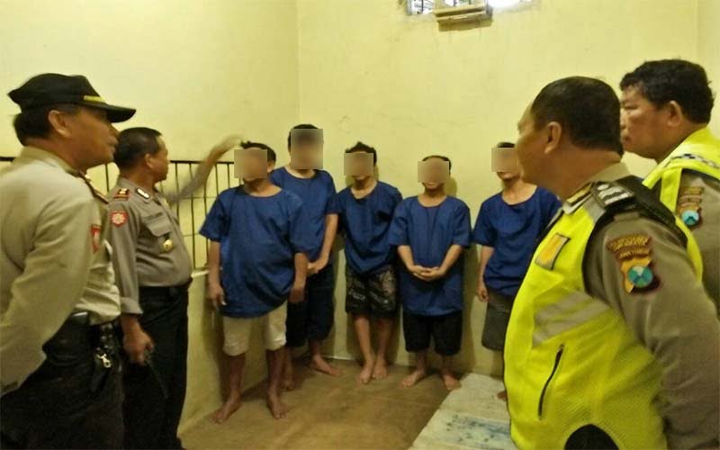 Antisipasi Tahanan Kabur, Kapolsek Tenggilis Mejoyo Periksa Alat CCTV