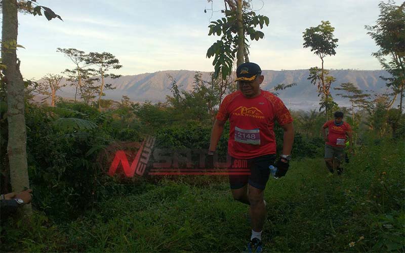 Asisten I Pemkab Bondowoso Jadi Peserta Ijen Trail Running Tahun 2017