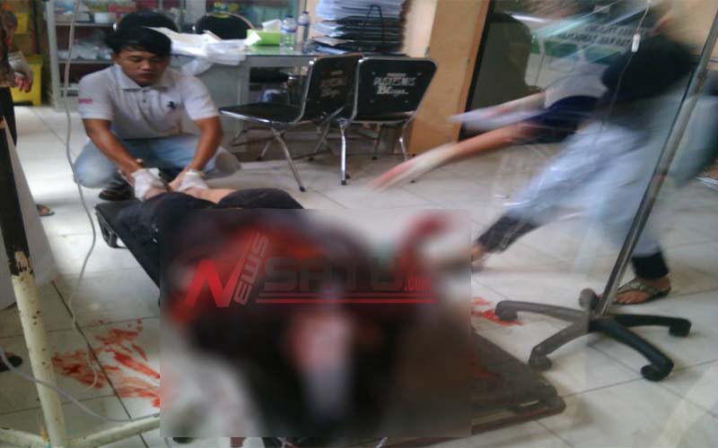 Kades Karang Gayam Bangkalan Dibacok Orang Tak Dikenal Di Musholla SPBU