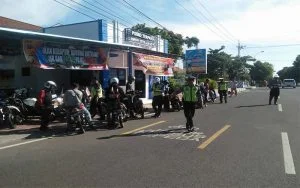 Satlantas Polres Situbondo Beri Sanksi Tilang Pada Ratusan Pengendara