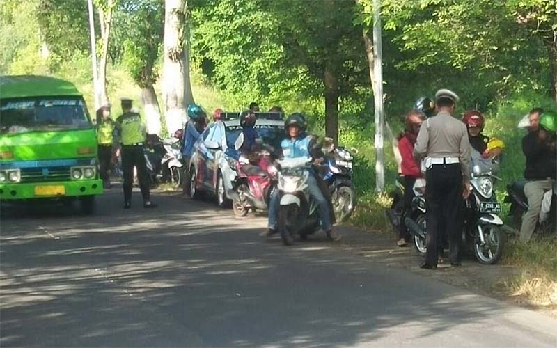 Satlantas Polres Situbondo Tilang Puluhan Pengendara