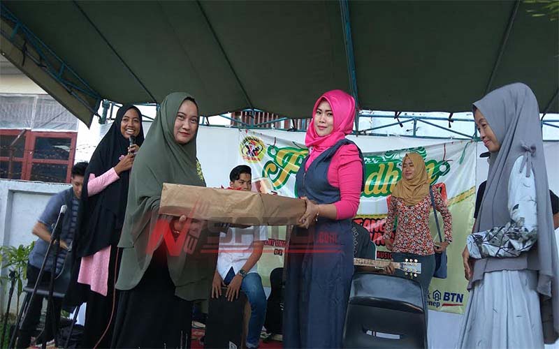 Gebyar Ramadhan, Resto Ayam Brewok Sakera Bagi-bagi Hadiah Pada Konsumen