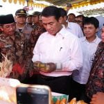 Menteri Pertanian, Salurkan Kartu Tani Pada 97 Ribu Petani Di Sumenep