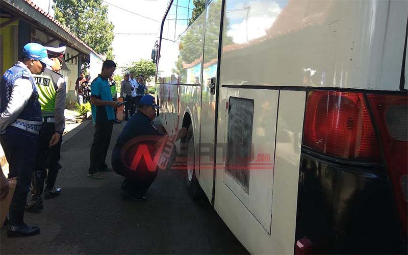 Mudik Lebaran, Tim Gabungan Uji Kelayakan Angkutan Umum Di Sumenep