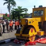 Polres Sampang Musnahkan Ratusan Miras Berbagai Merek