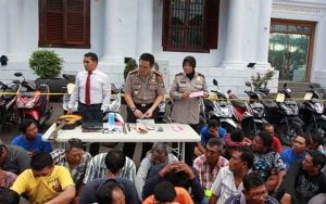 Polrestabes Surabaya Amankan Ratusan Preman Di Terminal Dan Pasar