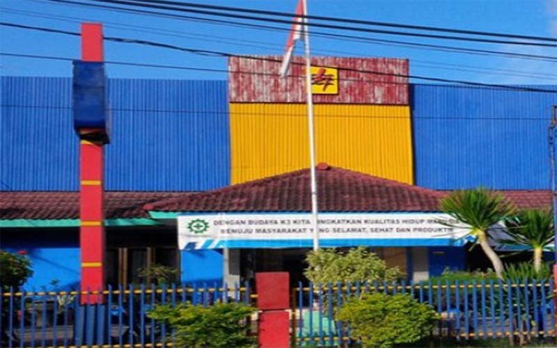 Warga Sampang Keluhkan Kenaikan TDL