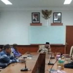 Desak Sekda Mundur, Puluhan Kades Gruduk Kantor Pemkab Sampang