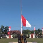 Pemkab Sumenep Kibarkan Bendera Setengah Tiang
