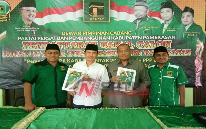 Kepala Dispendukcapil Pameaksan Ambil Formulir Pendaftaran Bacabup Di PPP