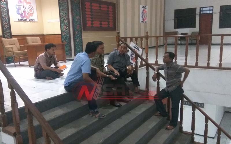 Harga BBM Melangit, Warga Pulau Kangean Datangi Kantor DPRD Sumenep