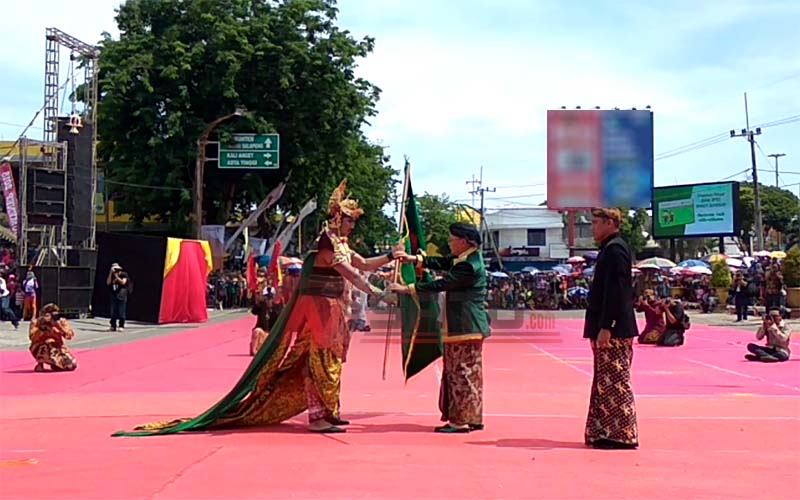 Pemkab Sumenep Gelar Pawai Budaya dan Prosesi Penobatan Adipati Arya Wiraraja 