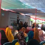 Presiden Bagikan Kartu Pintar Pada Ribuan Siswa Di Sumenep