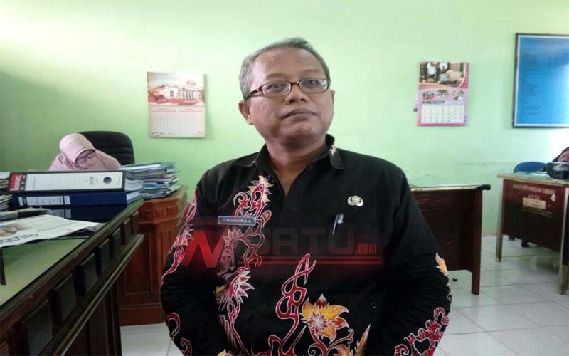 Foto : Kepala Bidang Industrial dan Syarat Kerja Dinas Transmigrasi (Disnakertrans) Kabupaten Sumenep, Kamarul Alam