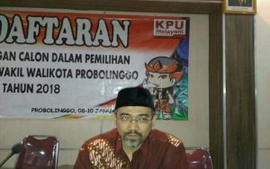 KPU Kota Probolinggo; Ada Paslon Beda Nama Antara KTP Dan Ijazah (Ketua KPU Kota Probolinggo, Ahmad Hudri)