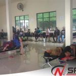 Sepekan Di Pelabuhan Kalianget Sumenep, Para Penumpang Mulai Kehabisan Bekal