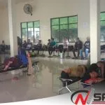 Sepekan Di Pelabuhan Kalianget Sumenep, Para Penumpang Mulai Kehabisan Bekal