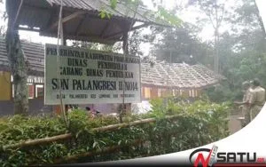 Diterjang Angin Kencang, SDN Palang Besi 2 Probolinggo Ambruk