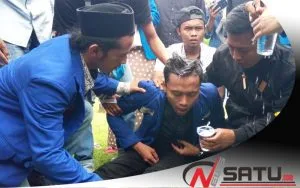 Ricuh, PMII Pamekasan Gelar Aksi Tolak Impor Garam