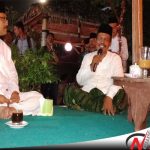 Gus Ipul Ngopi Bareng Dengan Santri Sumenep Di Warung Kopi