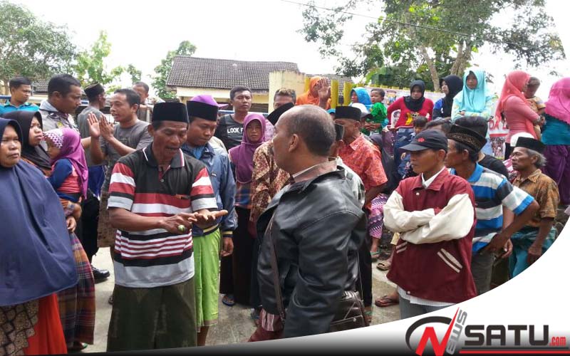 Pelaku Jambret Belum Ditangkap, Puluhan Warga Gruduk Polsek Rubaru Sumenep