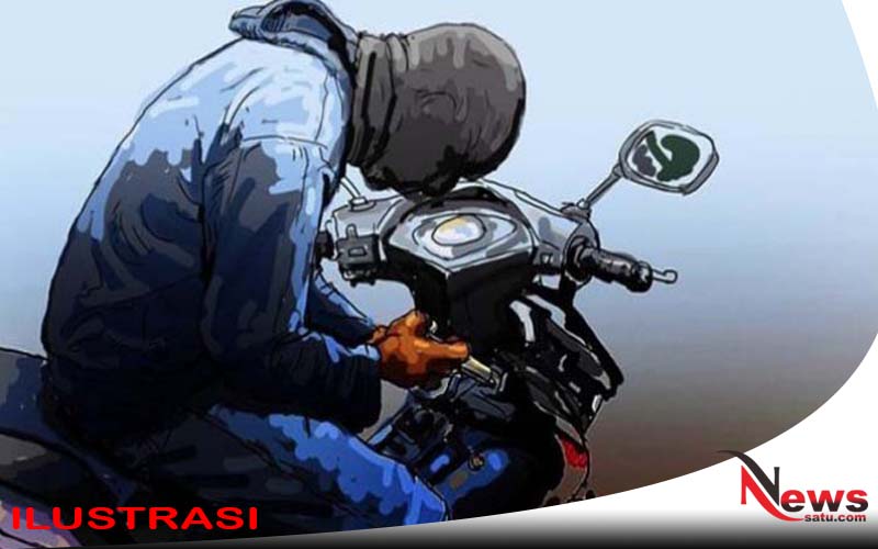Maling Motor Di PMI Kota Probolinggo Terekam CCTV