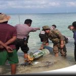 Cari Barang Bekas, Warga Sumenep Temukan Benda Mirip Rudal Di Laut