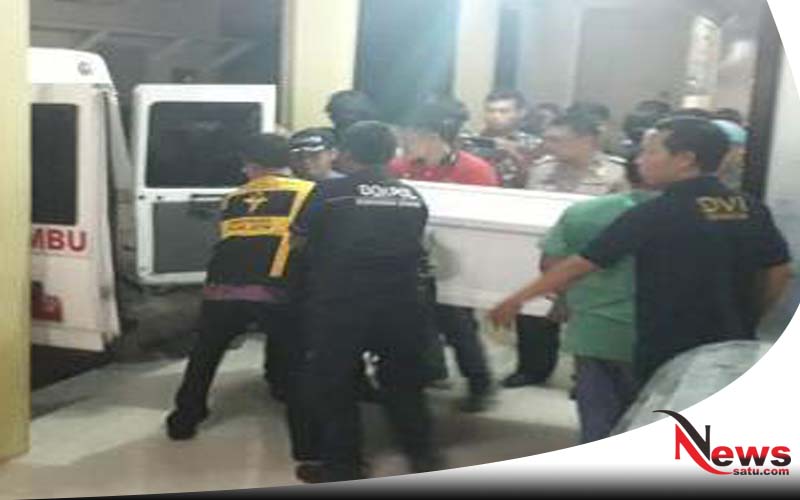 Densus 88 Baku Tembak Dengan Terduga Teroris Di Tandes Surabaya