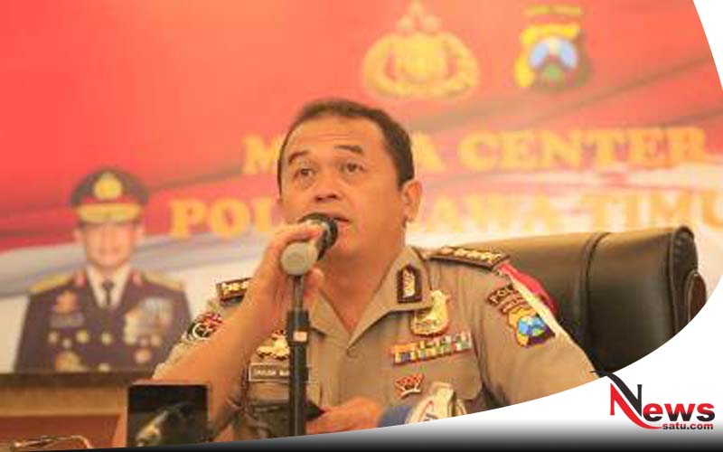 Ledakan Bom Surabaya, Densus 88 Tangkap Pelaku Teroris Di Malang Dan Pasuruan (Kabid Humas Polda Jatim, Kombes Pol Frans Barung)