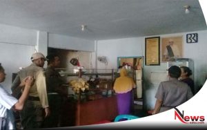 Ramadhan, Satpol PP Sumenep Sisir Warung