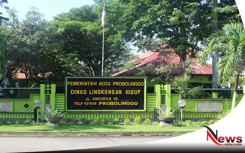 Demi Kebersihan, Tiada Hari Libur Bagi Petugas Kebersihan Kota Probolinggo