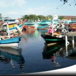 Lebaran, Pulau Gili Ketapang Probolinggo Dipadati Ribuan Pengunjung