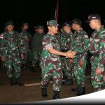 Kasdam V Brawijaya Kunjungi Pos Satgas Pamtas RI-Papua Nugini