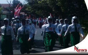 MI Raudlatul Hasaniyah Ikut Meriahkan Gerak Jalan Di Kota Probolinggo