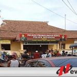 Ada Penemuan Mayat Di Pamekasan, Warga Probolinggo Datangi Polsek Mayangan