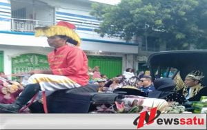 Beginilah Penyambutan Warga Sumenep Pada Presiden Jokowi