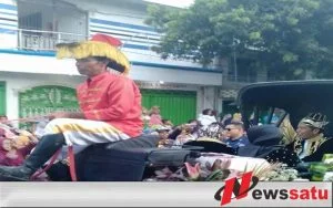 Beginilah Penyambutan Warga Sumenep Pada Presiden Jokowi