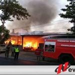 Gudang Meubel Antik Di Probolinggo Terbakar