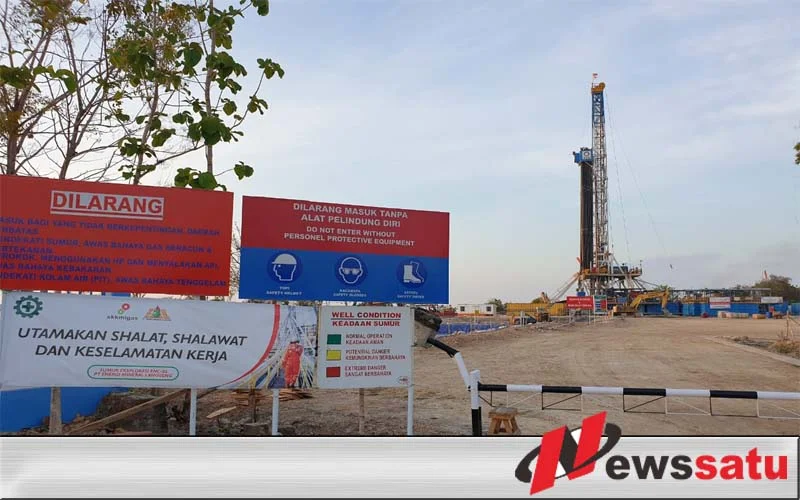 KKKS EML Warnai Hari Santri dengan Mengecat 18 Musala Desa Tanjung Sumenep