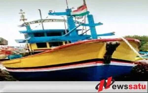 Kapal Nelayan Probolinggo Tenggelam Di Madura