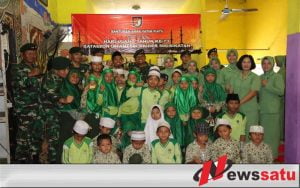 Memasuki Usia ke-73, Yonif Raider 500 Sikatan Santuni Yatim Piatu