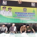 Ratusan Guru Ngaji Di Lumajang Mendapatkan Honor