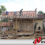 Sertu Riyanto; Bukan Cuma Jago Tempur, Satgas TMMD Harus Jago Bangun Rumah