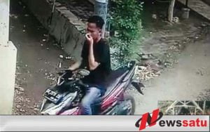 Aksi Pencurian Motor Di IAIN Madura Terekam CCTV (Pelaku Pencurian Motor)